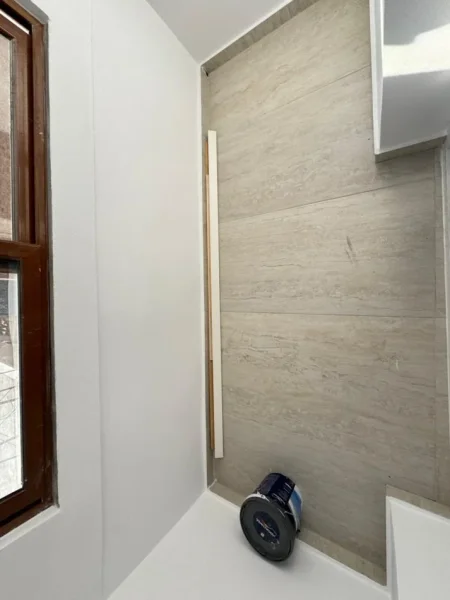 Tirane, shitet apartament 1+1 Kati 4, 59 m²