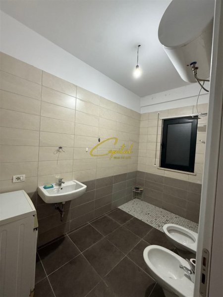 Tirane, jepet me qera apartament 2+1 Kati 2, 108 m² 500 € (ASTIR)