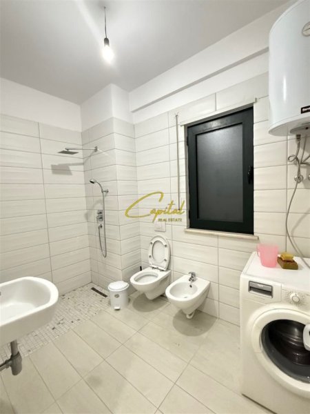 Tirane, jepet me qera apartament 2+1 Kati 2, 108 m² 500 € (ASTIR)