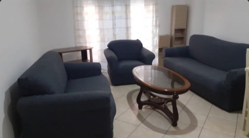 Tirane, jepet me qera apartament 1+1 Kati 2, 56 m² 350 € (yzberisht)
