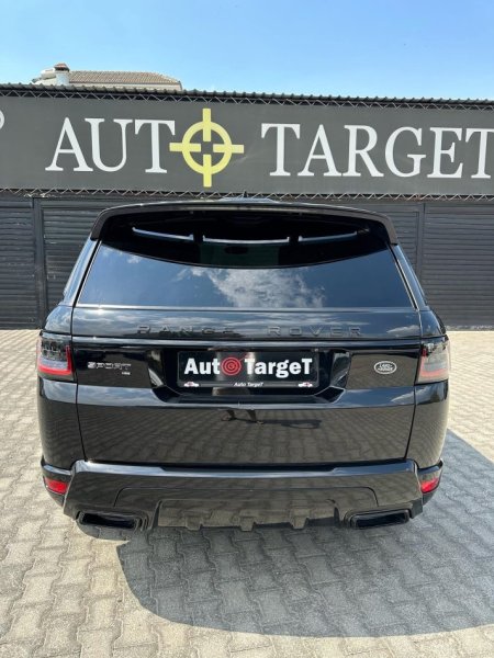 RANGE ROVER SPORT 3.0 HSE Nafte, 64.000 km 43.000 €