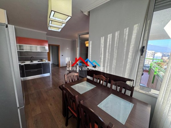 Tirane, jepet me qera apartament 2+1+Aneks+Ballkon Kati 8, 120 m² 830 € (RRUGA E DIBRES, SELVIA.)