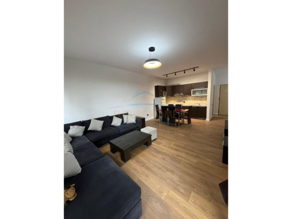 Tirane, shitet apartament 2+1+Aneks Kati 2, 110 m² 198.000 € 