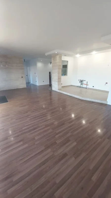 Tirane, shitet apartament 2+1 Kati 4, 150 m² 345.000 € (Komuna e Parisit (prane Liqenit Artificial))