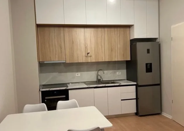 Tirane, shitet apartament 2+1 Kati 3, 94 m² 243.000 € (21 DHJETORI)