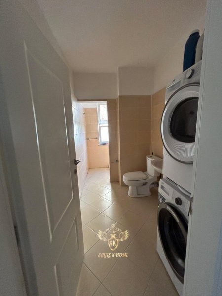 Durres, shes apartament 3+1+Aneks Kati 3, 12.000.000 € (vala park)