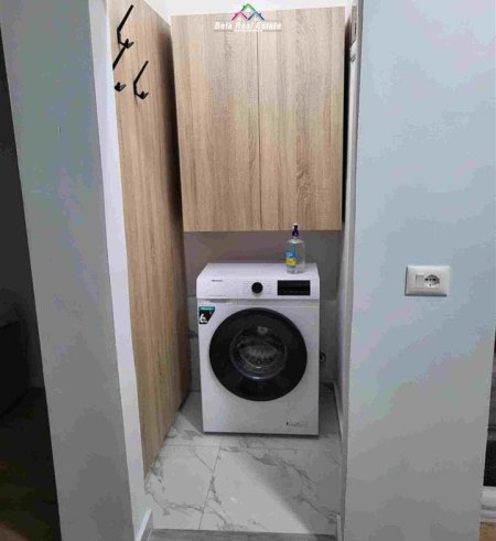 Tirane, jepet me qera apartament 1+1 Kati 1, 64 m² 600 € (Rruga Karl Gega)