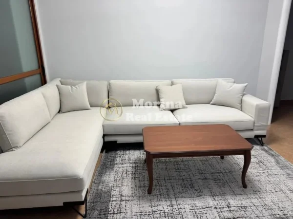 Tirane, jepet me qera apartament 2+1 Kati 7, 80 m² 800 € (Rruga e Kavajes)
