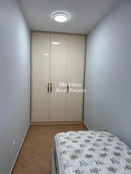 Tirane, jepet me qera apartament 2+1 Kati 7, 80 m² 800 € (Rruga e Kavajes)