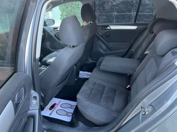 Fier, shes makine VW Golf 6-1.4 Benzin-2010-AUTOMATIK 4500 EURO-069 44 00 305-LETRAT PAGUARA-NDERROHET Benzin, gri metalizato automatik Klima 290.000 km 4.500 €