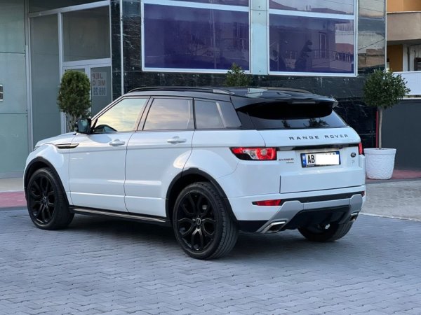 Fier, shes makine Range Rover Evoque SD4-2.2 Diesel-PANORAMA ARDHUR NGA ZVICRA-SUPER GJENDJE-12.500 EURO NUK NDERROHET Nafte, e bardhë automatik Klima 200.000 km 12.500 €