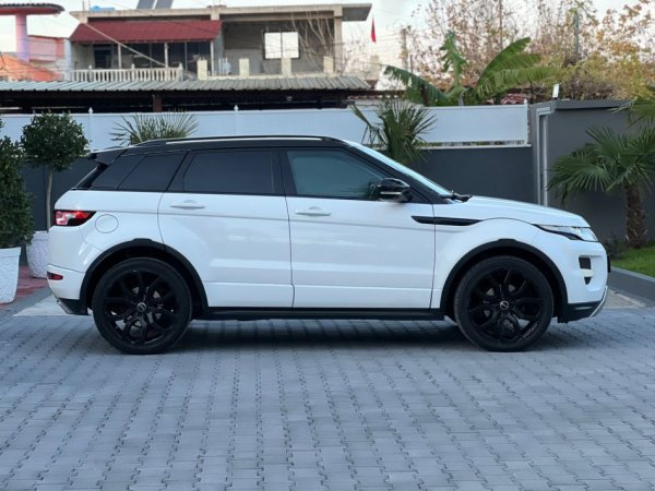 Fier, shes makine Range Rover Evoque SD4-2.2 Diesel-PANORAMA ARDHUR NGA ZVICRA-SUPER GJENDJE-12.500 EURO NUK NDERROHET Nafte, e bardhë automatik Klima 200.000 km 12.500 €