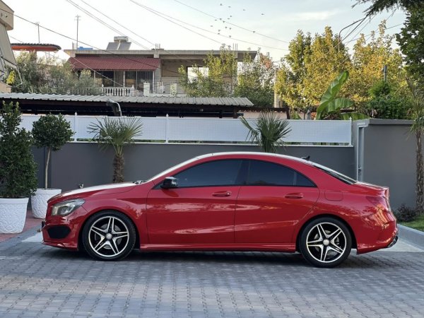 Fier, shes makine OKAZION-9500 EURO-ME LEKE-MERCEDES CLA220d DIESEL-LOOK AMG/// PANORAMA-AUTOMATIK-069 44 00 305-MUNDESI NDERRIMI-ME NDERRIM 12 EURO Nafte, e kuqe Klima 204.000 km 9.500 €