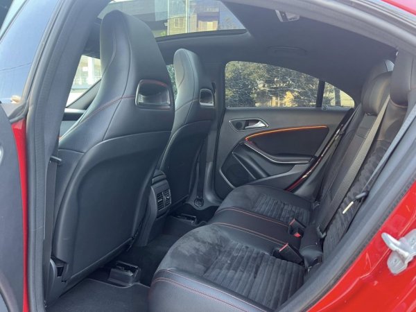 Fier, shes makine OKAZION-9500 EURO-ME LEKE-MERCEDES CLA220d DIESEL-LOOK AMG/// PANORAMA-AUTOMATIK-069 44 00 305-MUNDESI NDERRIMI-ME NDERRIM 12 EURO Nafte, e kuqe Klima 204.000 km 9.500 €