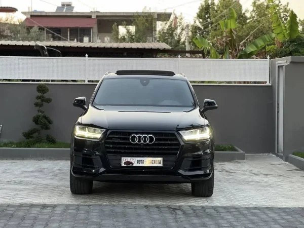 Fier, shes makine OKAZION-18.000 EURO ME LEKE-AUDI Q7-3.0T BENZIN-PANORAMA FULL OPTIONS-PANORAMA-SUPER GJENDJE-069 44 00 305-ME NDERRIM 22 EURO Benzin, e zeze automatik Klima 240.000 km 18.000 €
