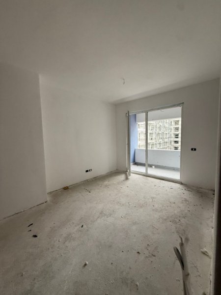 Tirane, shitet apartament 1+1 Kati 3, 1 m² 89.000 € 