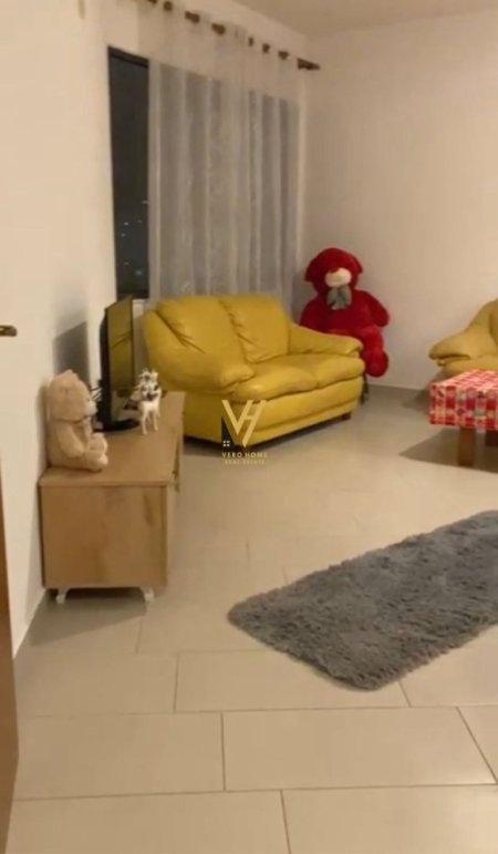 Tirane, jepet me qera apartament 1+1+Ballkon Kati 3, 77 m² 400 € (ASTIR)