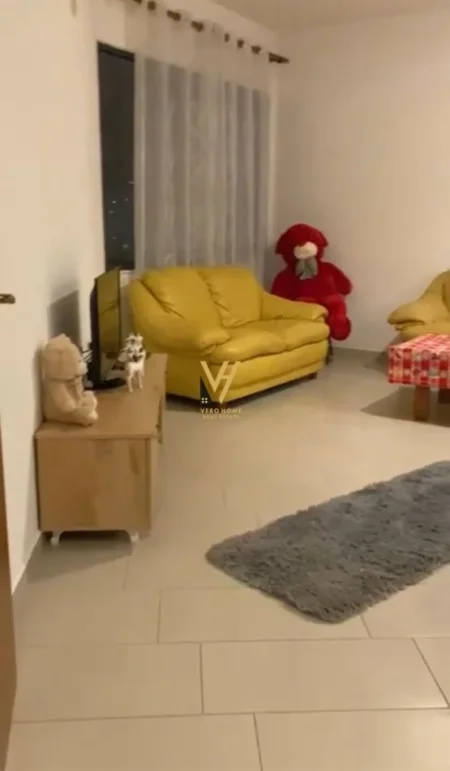 Tirane, jepet me qera apartament 1+1+Ballkon Kati 3, 77 m² 400 € (ASTIR)