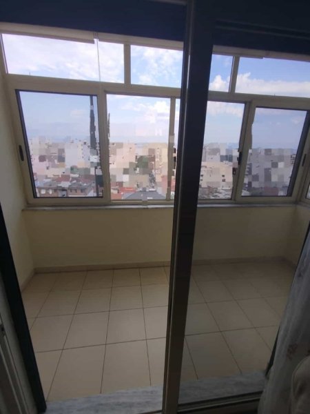 Durres, shes apartament 2+1 Kati 9, 108 m² 225.000 € (Rruga Aleksander Goga)