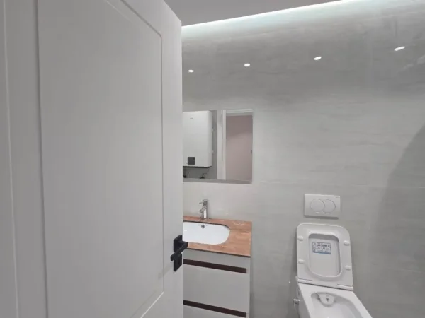 Tirane, shitet apartament 2+1 , 101 m² 255.000 € (Komuna e Parisit)