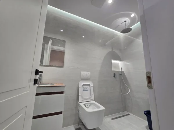 Tirane, shitet apartament 2+1 , 101 m² 255.000 € (Komuna e Parisit)