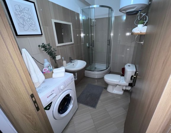 Durres, shitet apartament 1+1 , 50 m² 65.000 € (Shkëmbi i Kavajës)