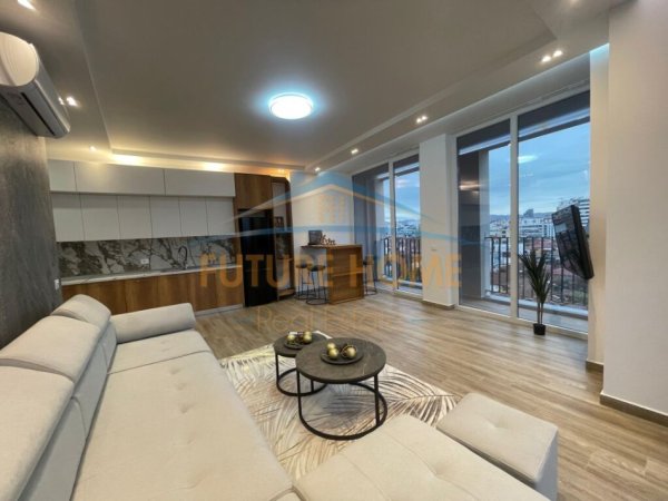 Tirane, jepet me qera apartament 2+1+Ballkon Kati 5, 130 m² 1.000 € (Rruga Riza Cerova, Tiranë)
