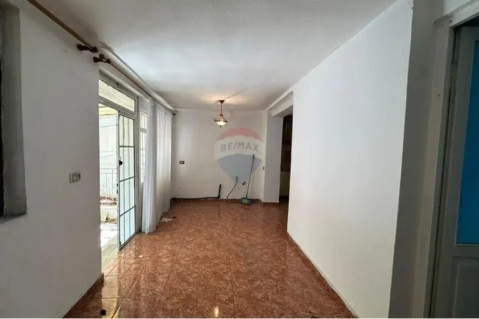 Tirane, shitet apartament 2+1 , 100 m² 269.000 € (Myslym Shyri)