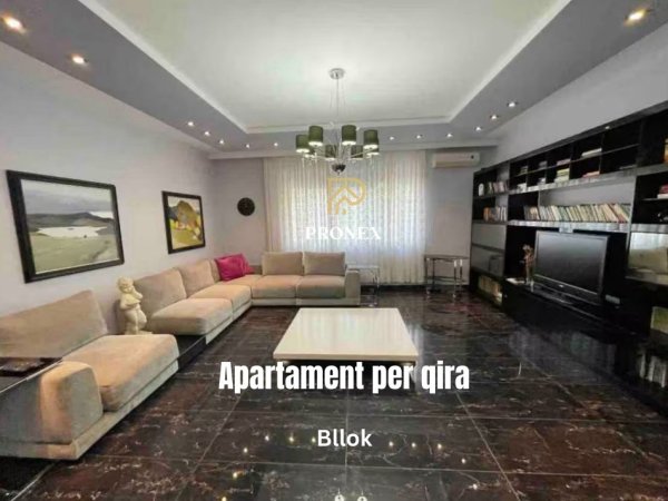 Tirane, jepet me qera apartament 3+1 , 140 m² 1.350 € (Blloku)