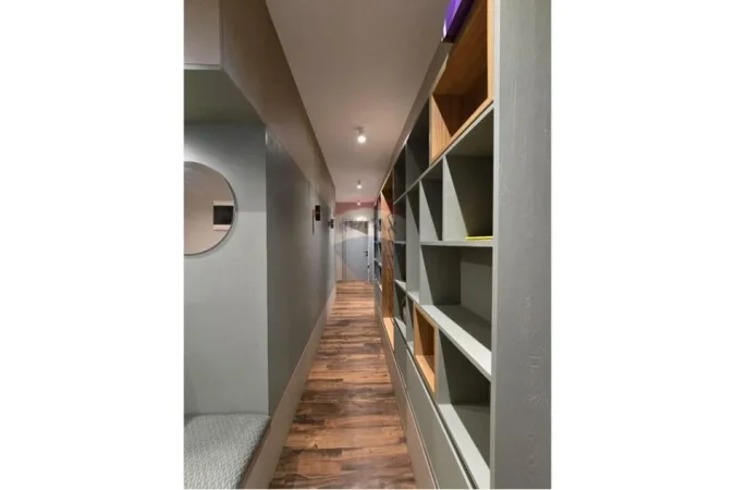 Tirane, shitet apartament 2+1 Kati 5, 121 m² 290.000 € (Rruga e Kavajes)