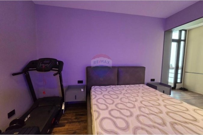 Tirane, shitet apartament 2+1 Kati 5, 121 m² 290.000 € (Rruga e Kavajes)