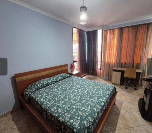Tirane, jepet me qera apartament 2+1 Kati 5, 125 m² 650 € (rruga kavajes)