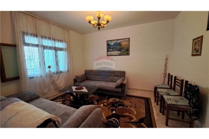 Vlore, shitet Vile 2 Katshe Kati 2, 500 m² 300.000 € (Kanine, Vlore)