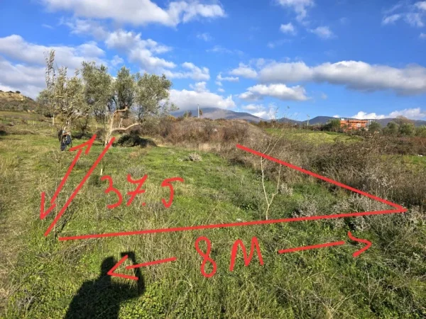 SUPER OKAZIONN 🔥🔥🔥Tirane, shitet toke 300 m² (Fikas, Mullet, 600M larg Equos)