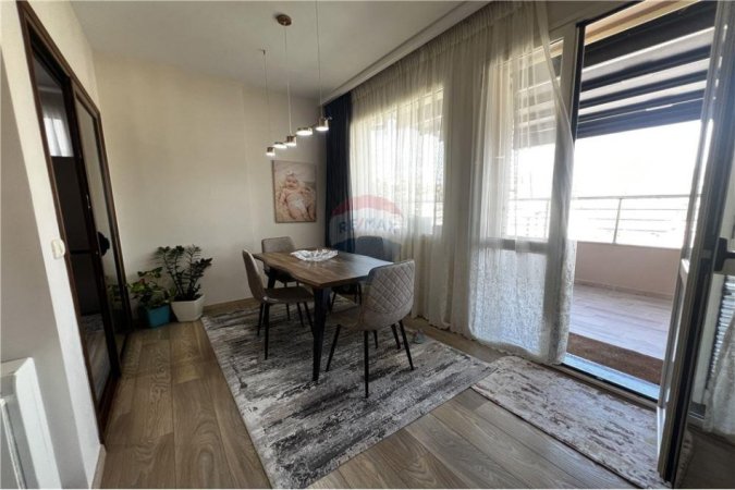 Vlore, shitet apartament+verande | Penthouse 2+1+Ballkon , 195.000 € (Blv. Ismail Qemali,Vlore)