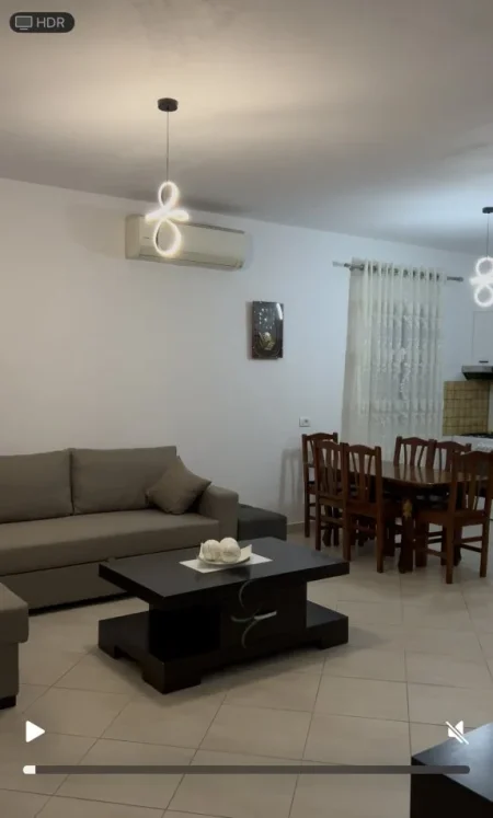 Tirane, jepet me qera nga Pronari, pa-komision shtepi 2+1+Ballkon Kati 2, 100 m² 600 € (Rruga Skrapari)