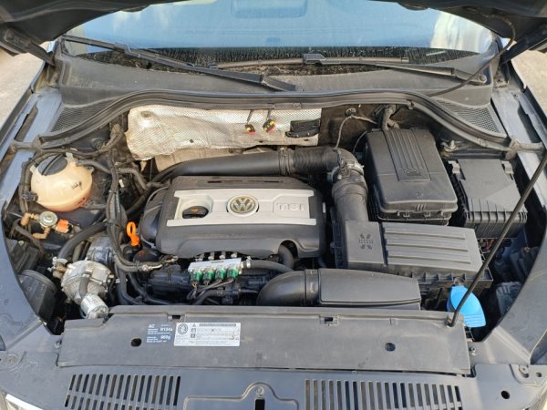 Volkswagen Tiguan 2.0 TSI 4 Motion, 5.900 €