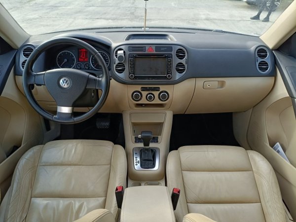 Volkswagen Tiguan 2.0 TSI 4 Motion, 5.900 €