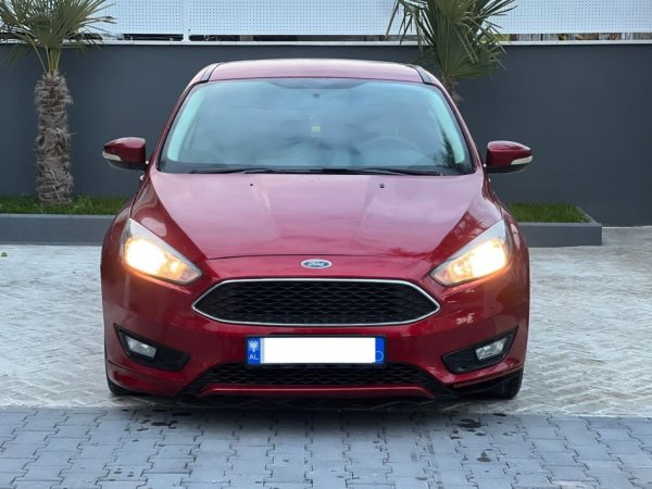 Fier, shes makine FORD FOCUS-2.0 BENZIN SE FLEX FUEL-AUTOMATIK LETRA TE PAGUARA-4900 EURO-069 44 00 305 Benzin, vishnje automatik Kondicioner 110.000 km 4.900 €