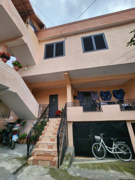 Shqiperi, shitet Vile 3 Katshe , 251 m² 350.000 € (Rruga Jordan Misja)