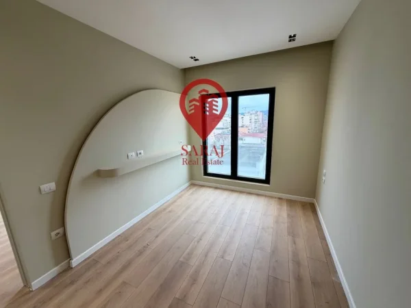 Tirane, shitet apartament 1+1+Aneks+Ballkon Kati 6, 64 m² 210.000 € (Barrikadave)