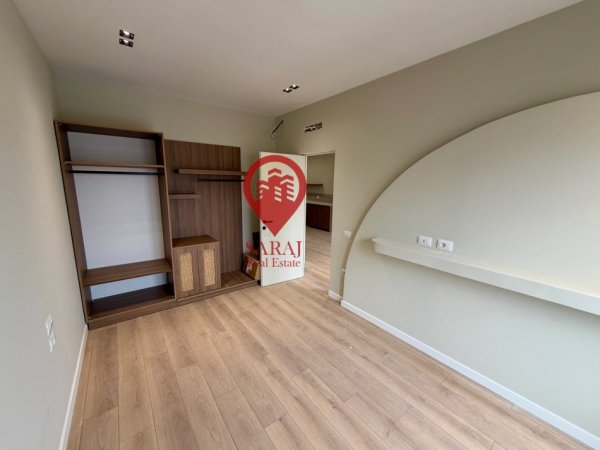 Tirane, shitet apartament 1+1+Aneks+Ballkon Kati 6, 64 m² 210.000 € (Barrikadave)