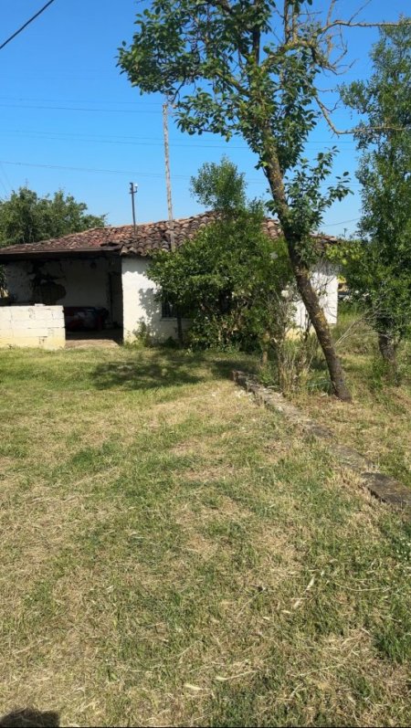 Tirane, shes truall , 300 m² 70.000 € (Azem Galica Kashar)