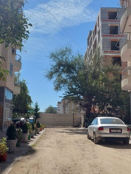 Golem, shitet apartament duplex 3+1+Ballkon Kati 1, 1 m²