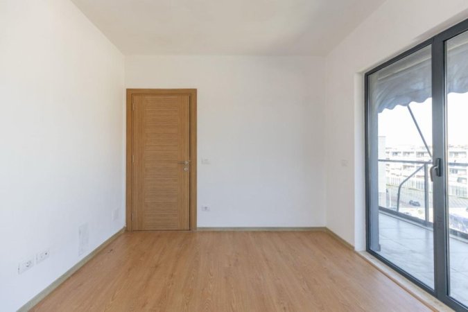 Tirane, jepet me qera apartament 2+1+Ballkon Kati 3, 114 m² 420 € (ne fund te rruges 5 Maji Tirane)