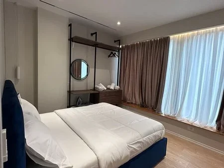 Tirane, jepet me qera apartament 2+1+2+Ballkon Kati 2, 91 m² 2.000 € (Bllok)