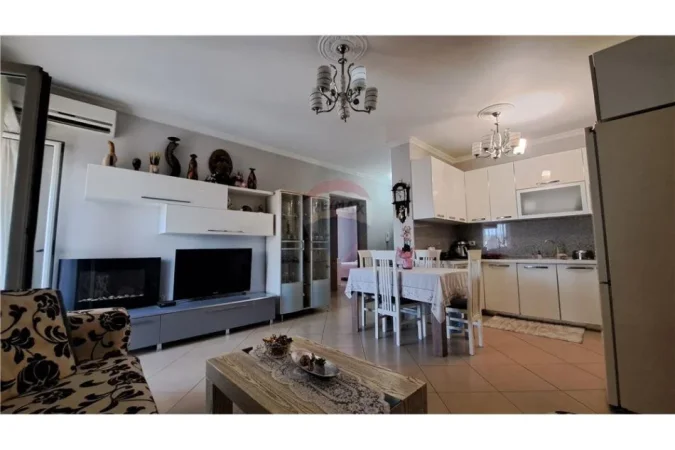Vlore, shitet apartament 3+1+Aneks+Ballkon Kati 7, 136 m² 210.000 € (Rruga Misto Mele, Vlore (Tregu Orizit))
