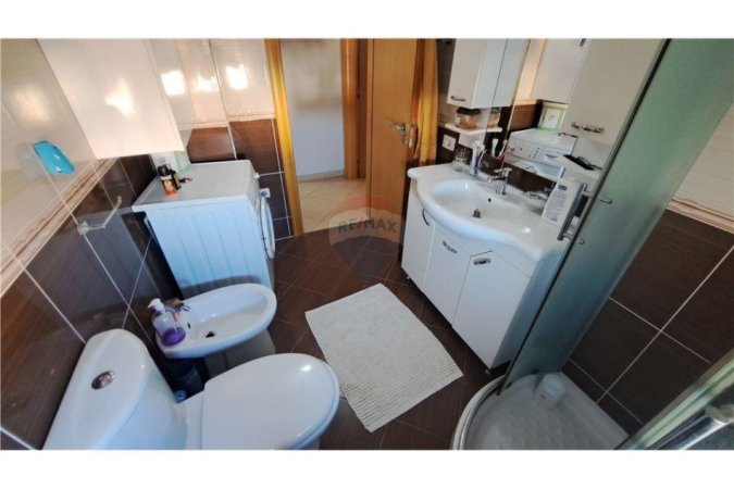 Vlore, shitet apartament 3+1+Aneks+Ballkon Kati 7, 136 m² 210.000 € (Rruga Misto Mele, Vlore (Tregu Orizit))