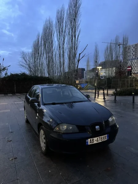 Tirane, shitet makine Seat Cordoba Nafte, e zeze manuale Kondicioner 2.200 €