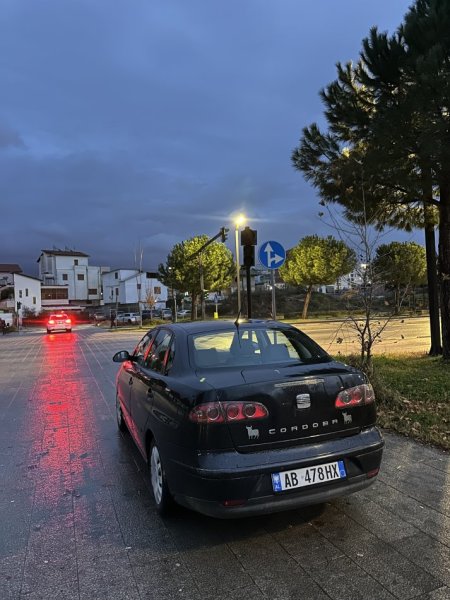 Tirane, shitet makine Seat Cordoba Nafte, e zeze manuale Kondicioner 2.200 €